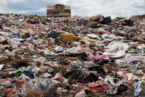 Best practices for efficient waste removal in a commercial setting